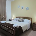 Santa Lucia *