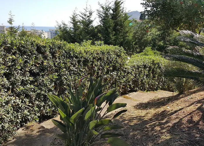 بيت للعطل Santa Lucia تْشيفالو