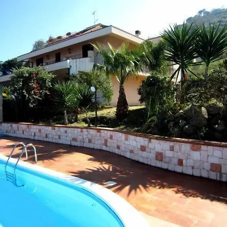 Santa Lucia Cefalù