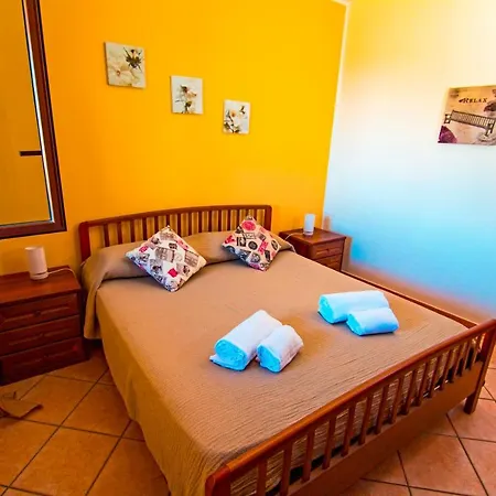 Santa Lucia Ferienhaus Cefalù