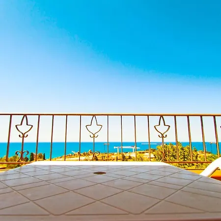 Santa Lucia 펜션 체팔루