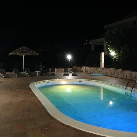 펜션 Santa Lucia *